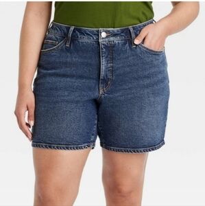 Women's High Rise Relaxed Denim Bermuda 7" Shorts - Ava & Viv - 24